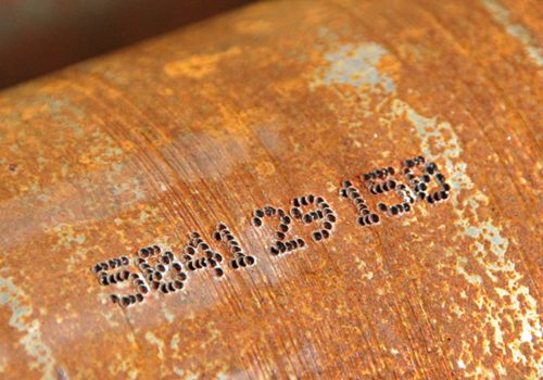Maracatura a micropercussione su acciaio